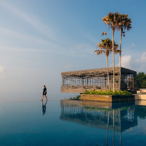 Cliff Edge Cabana Elopement Wedding in Uluwatu